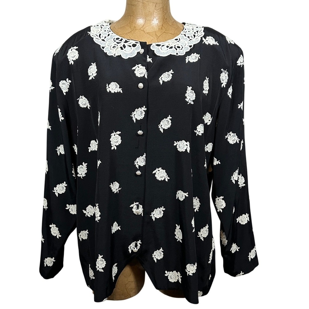 Venezia Vintage 90s Black Floral Lace‎ Collar Pearl Button Blouse Granny Twee